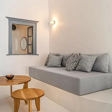 Apartment Paradeisos Karterados (Santorini)