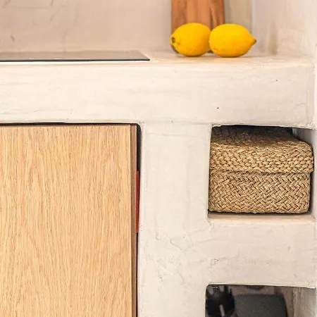 Paradeisos Apartment