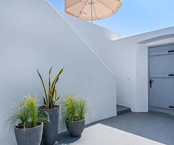 Paradeisos Apartamento Karterádos