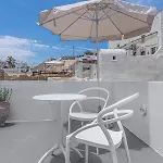 Paradeisos * Karterados (Santorini)