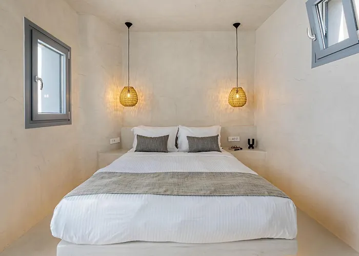 Paradeisos * كارتيرادوس